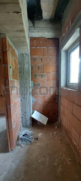 Trei camere, apartament 3 cam., 2 bai, 2 balc., bloc nou, finisat la cheie, centrala termica